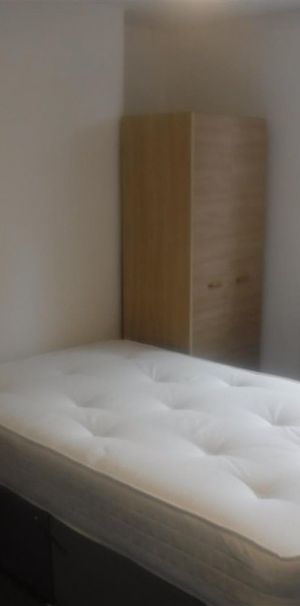 West Street, Leicester - Photo 2