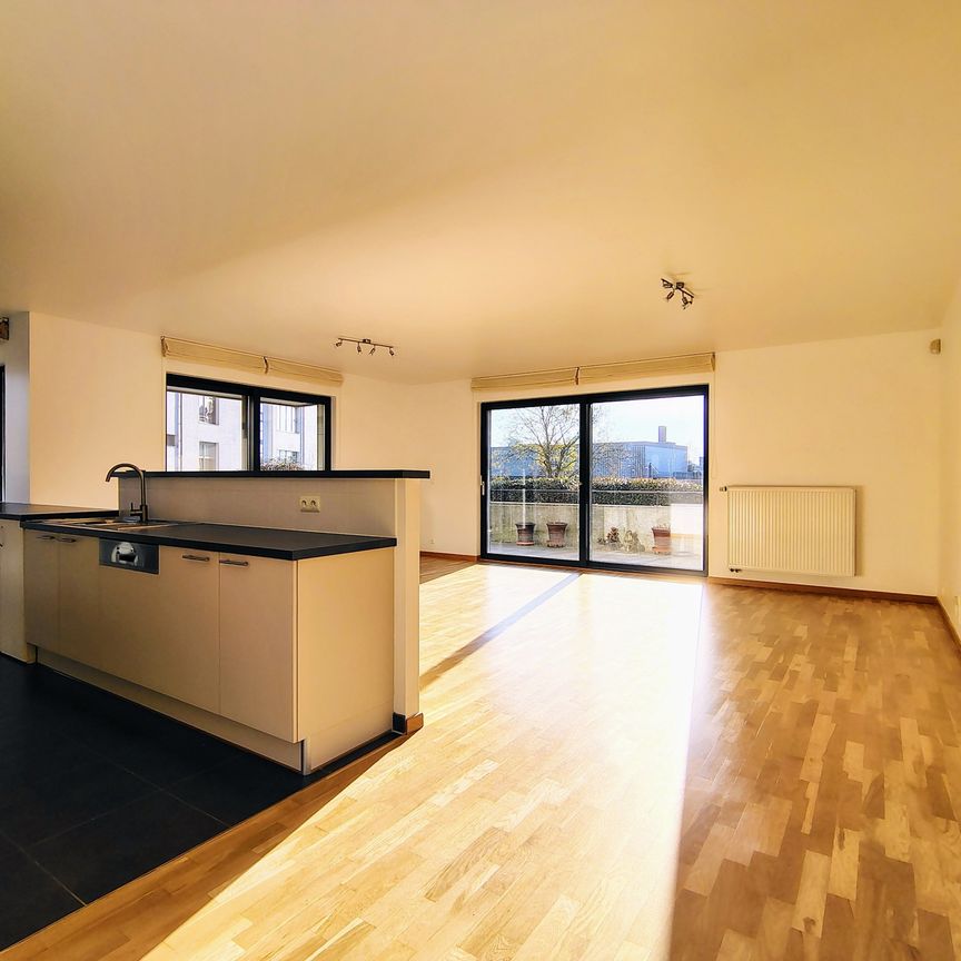 Lola Bobescostraat, 1200, Woluwe-Saint-Lambert - Foto 1