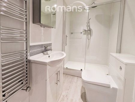 2 bedroom apartment to rent - Photo 5