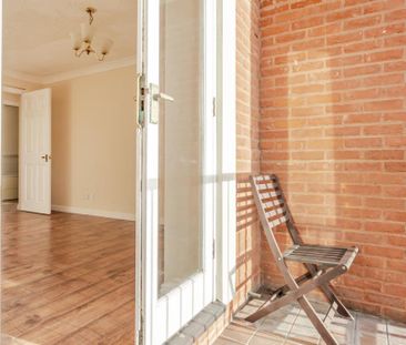 2 bedroom flat to rent - Photo 6