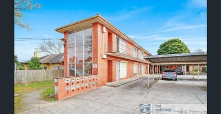 1 Bedroom Apartment - Photo 5