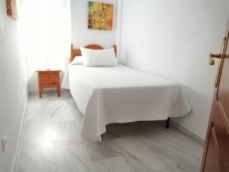 Piso de alquiler en Calle Oviedo, 29, Puerto Deportivo - Photo 4