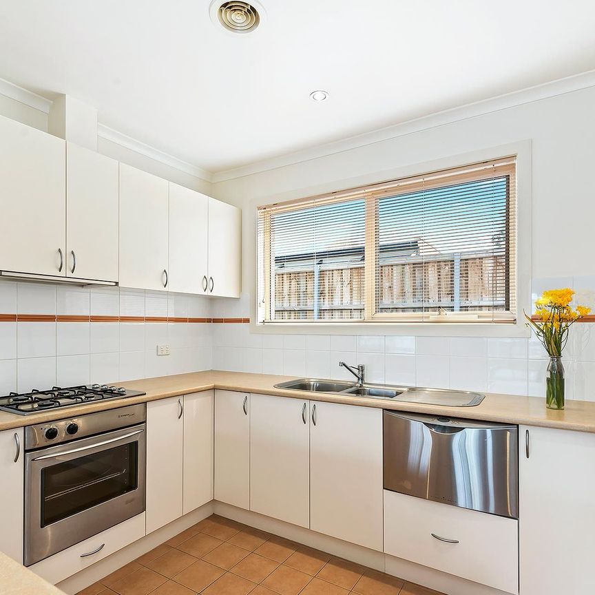 Unit 2/23 Robert Street, Parkdale. - Photo 1