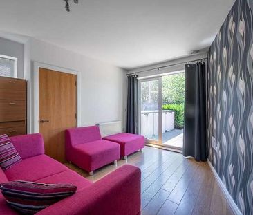 Norstead Place, Roehampton, SW15 - Photo 2