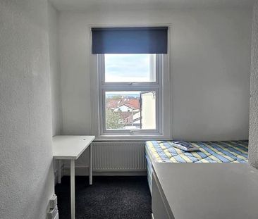 6 bedroom house share to rent - Photo 4