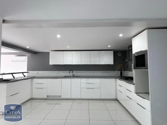 Maison à louer 6 pièces 178m² - Photo 1