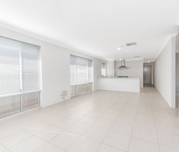 25 Tallering Way - Photo 1