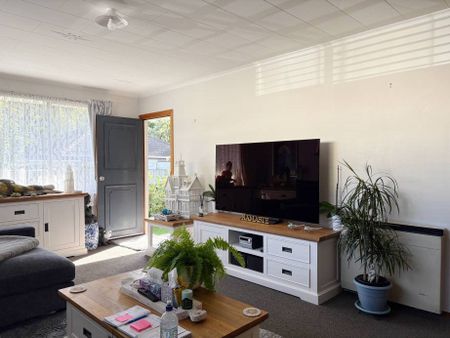 1/40 Trent St | $485 weekly - Photo 2