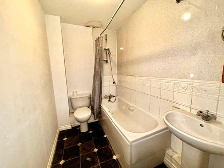 Grebe Close, Dunston, Gateshead, Tyne and Wear, NE11 9FE - Photo 3