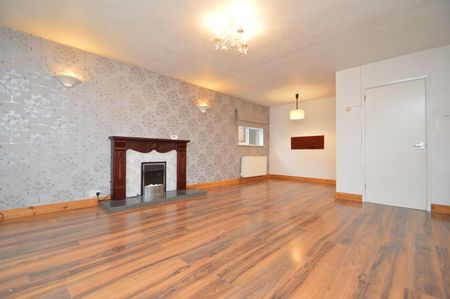 9 The Crescent, Carryduff, Belfast, BT8 8DW - Photo 5