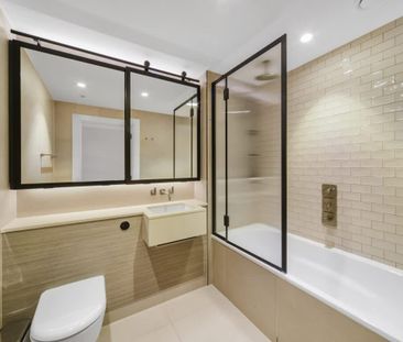 Palmer Road London SW11 - Photo 2