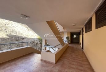 Apartamento · Alquiler a largo plazo ·