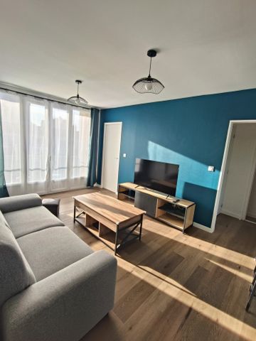 Location Appartement 5 pièces 73m² ORLEANS 45000 - Photo 3