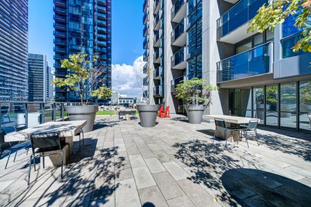 For Lease - 295 Adelaide Street Unit# 708, Toronto, Ontario - Photo 3