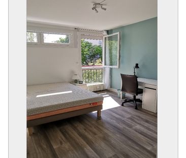 Location Appartement 4 pièces 86m² - Photo 3