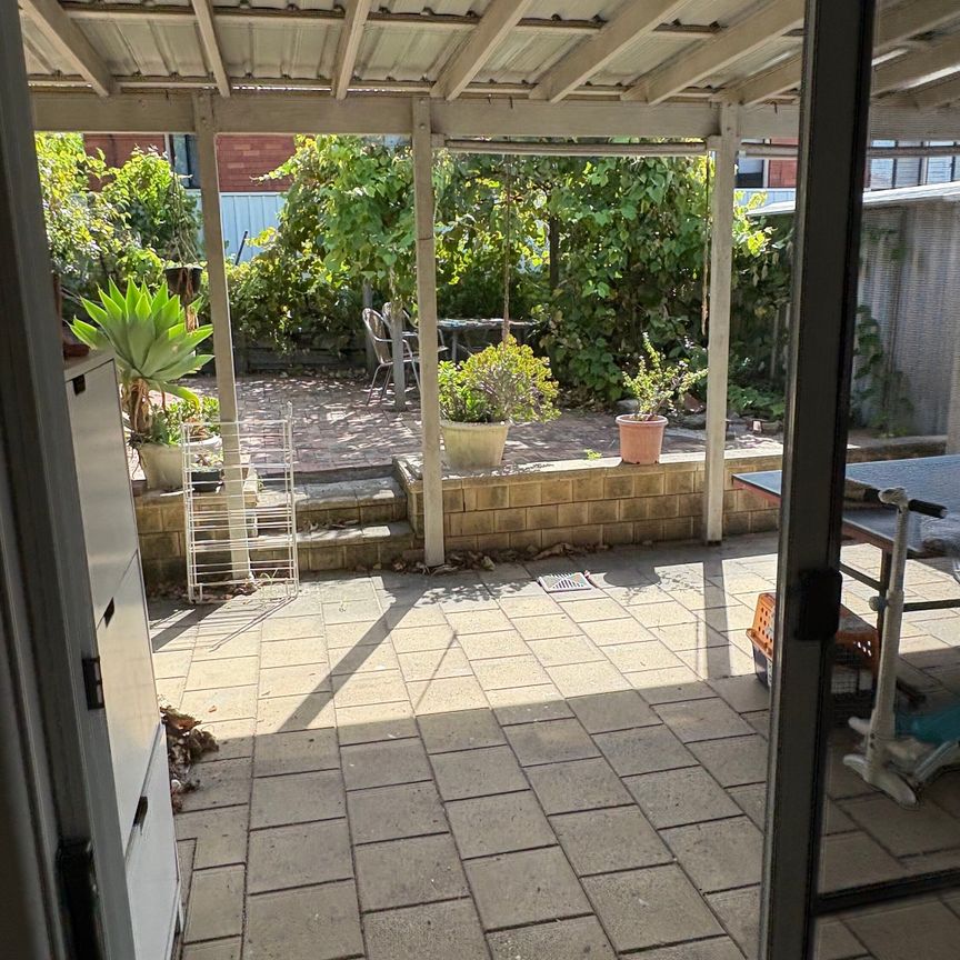 Beverley Park - Photo 1