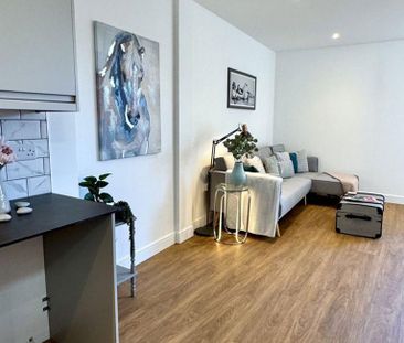 2 bedroom apartment to rent - Photo 2