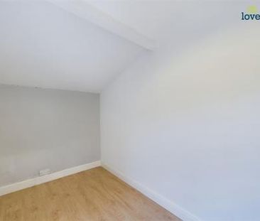 3 bedroom Terraced House To Let - Photo 6