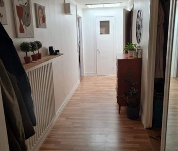 Örbyvägen, Skene - Photo 1