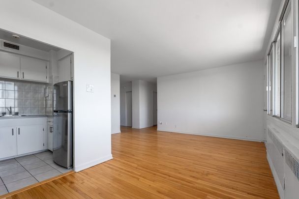 Appartement à louer - Côte-Saint-Luc - Photo 1