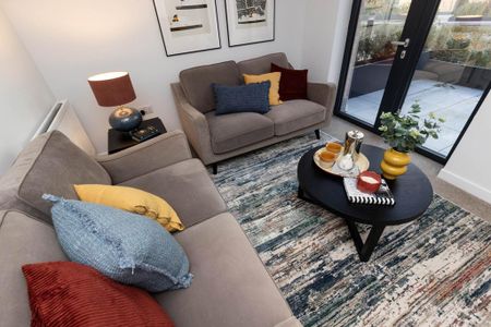 3 bedroom townhouse to rent - Photo 2