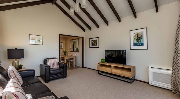 Fully Furnished on Wai-iti - Photo 1