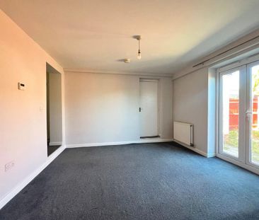 2 bedroom property to rent - Photo 1