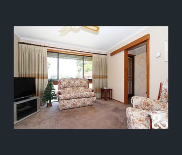 3/1 Emma Avenue, Reservoir, Vic 3073 - Photo 3