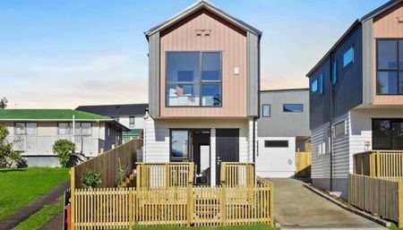 Brand New Townhouse For Rent - Photo 2