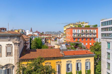 Exclusive panoramic penthouse in the Brera area - Photo 5
