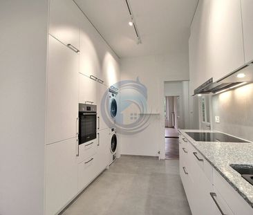 MAGNIFIQUE APPARTEMENT RÉNOVÉ DE 4,5 PIÈCES AU CENTRE DE VEVEY - Photo 4