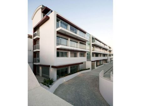 3 room luxury Flat for rent in Dafundo (Cruz Quebrada-Dafundo), Oeiras, Lisbon - Photo 5