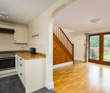2 bedroom terraced house to rent - Photo 6