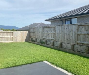 Near New - Cul de Sac Living - Available Now - Photo 2