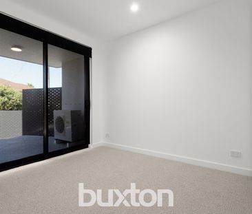 Brand New Beachside Brilliance - Photo 4