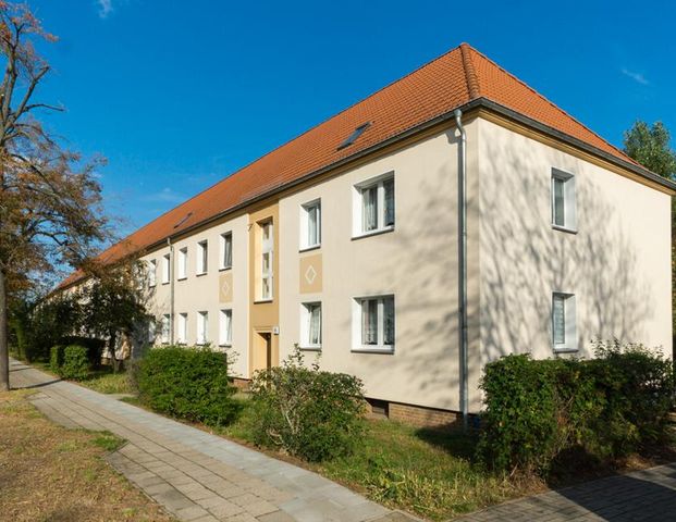 Schöne 3-Raum Wohnung mit Balkon in ruhiger Lage (nur mit WBS!). - Foto 1