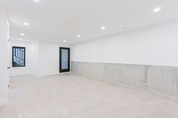 For Lease - 156 Dovercourt Road Unit# 1, Toronto, Ontario - Photo 1