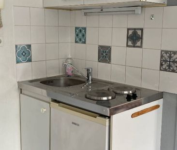Appartement T2 meublé Cours Léopold - fac de droit/lettres - Photo 3