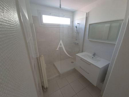 Location Appartement 4 pièces 70m² - Photo 5