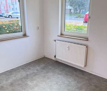 Helle 2-Zimmer-Wohnung mit Balkon und Parkplatz in Hainichen - Foto 2