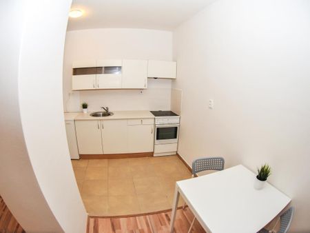 Pronájem bytu 1+kk 32 m2 - Фото 2