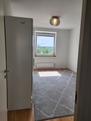 Tegvägen, Södertälje - Photo 1