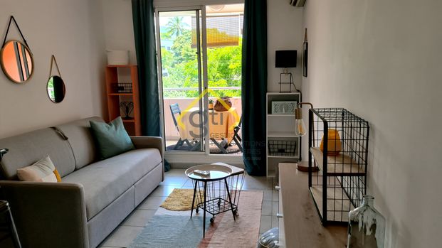 Location Appartement 1 pièce 19m² STE CLOTILDE 97490 - Photo 1