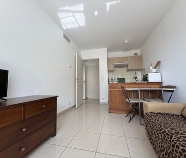 Location Appartement 2 pièces 30m² NICE 06200 - Photo 1