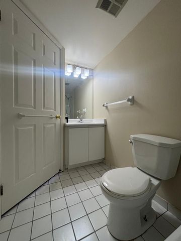 For Lease - 7 Concorde Place Unit# 1901, Toronto, Ontario - Photo 2