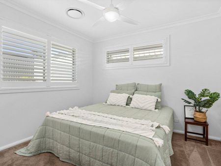 Modern Elevated Home with Stunning Outlook - Photo 5