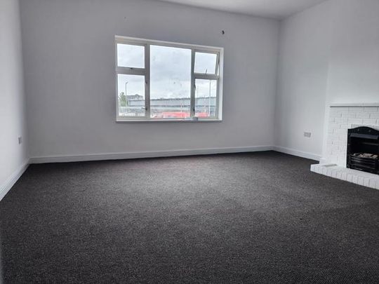 5 bedroom flat to rent - Photo 1