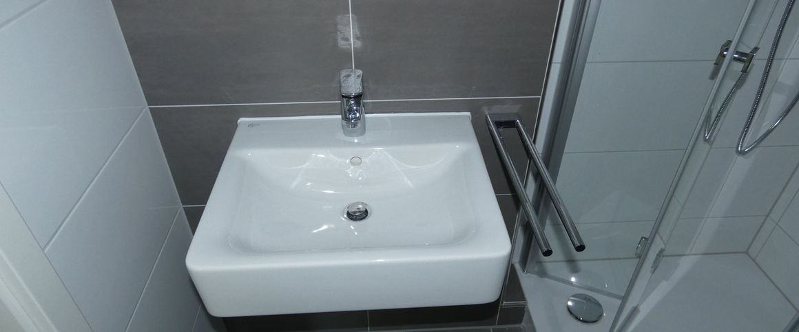 *** Wir modernisieren für Sie! Charmante Single-Wohnung mit Duschbad! *** - Photo 1