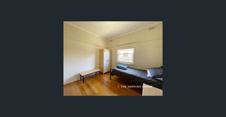 Shared Accommodation at its best! - Cozy Rooming House - Photo 3