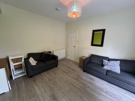 Tang Hall Lane, Tang Hall - P1062 - Photo 3